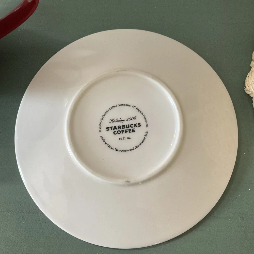 Starbucks Red White Christmas Holiday 2006‎ Coffee Tea Cup & Saucer 12oz
